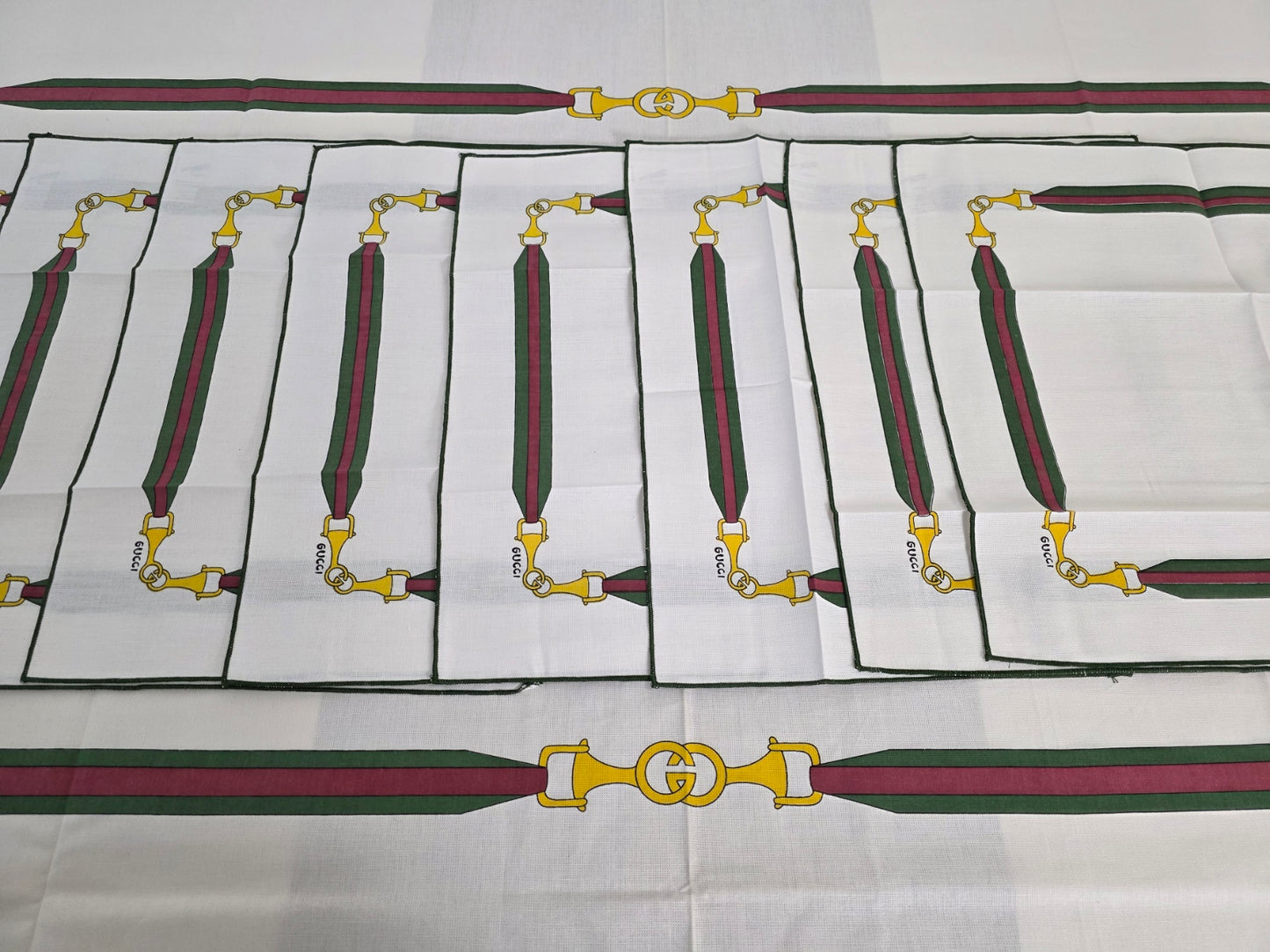 Set Rettangolare Tovaglia con 8 tovaglioli “Nastro Ginori”, anni '70