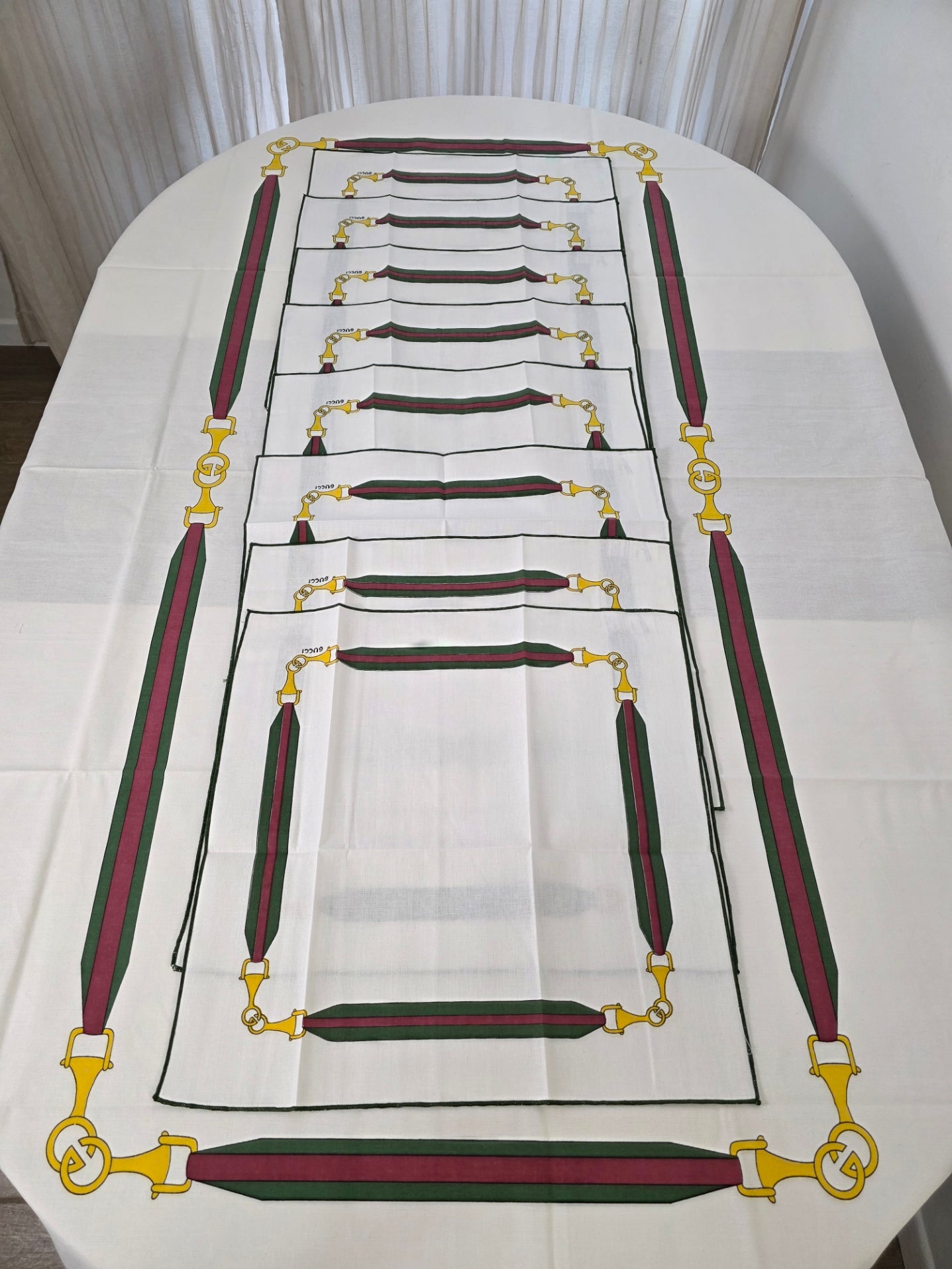 Set Rettangolare Tovaglia con 8 tovaglioli “Nastro Ginori”, anni '70