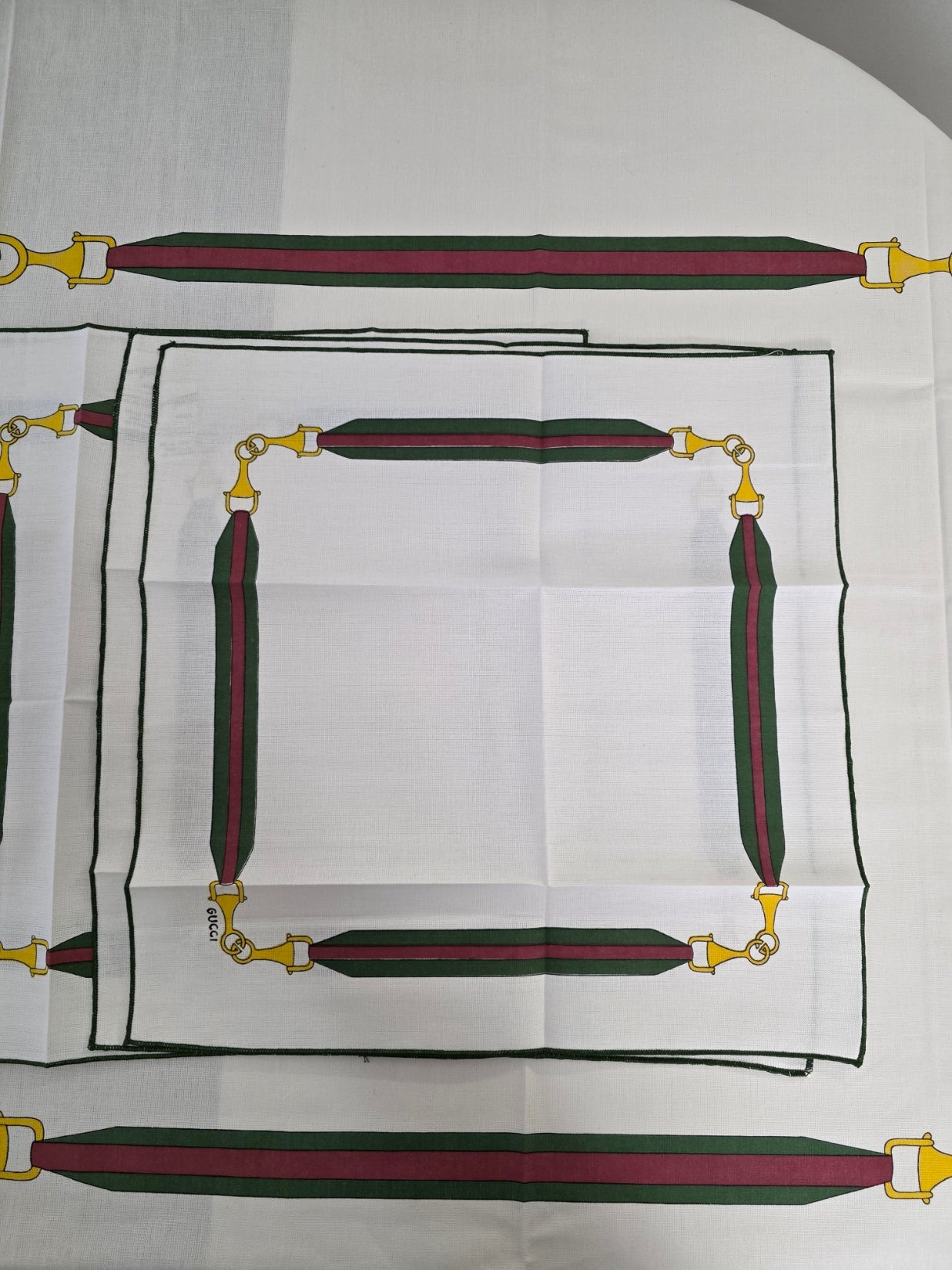 Set Rettangolare Tovaglia con 8 tovaglioli “Nastro Ginori”, anni '70