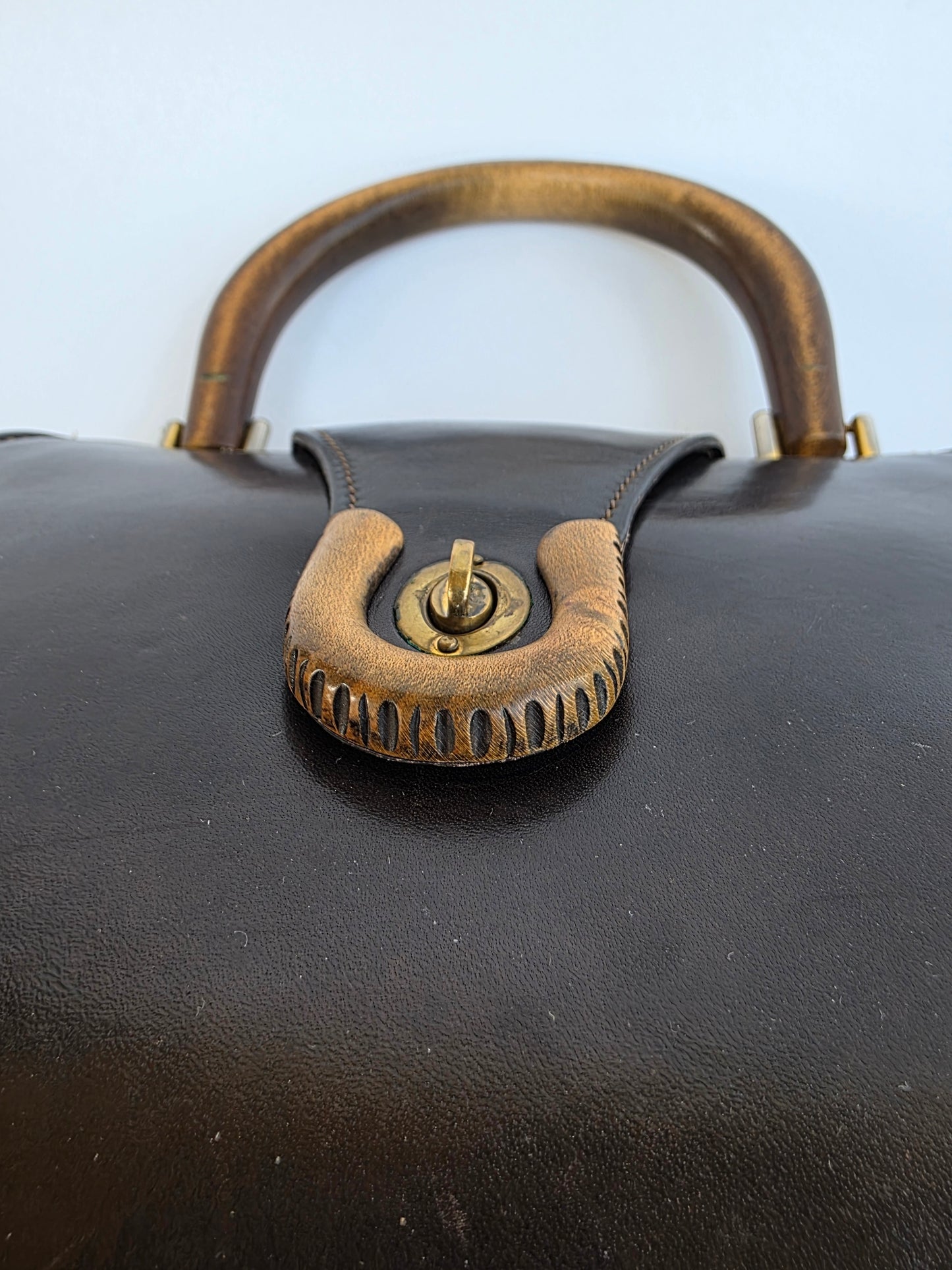Borsa Gucci vintage con manico in legno anni '50