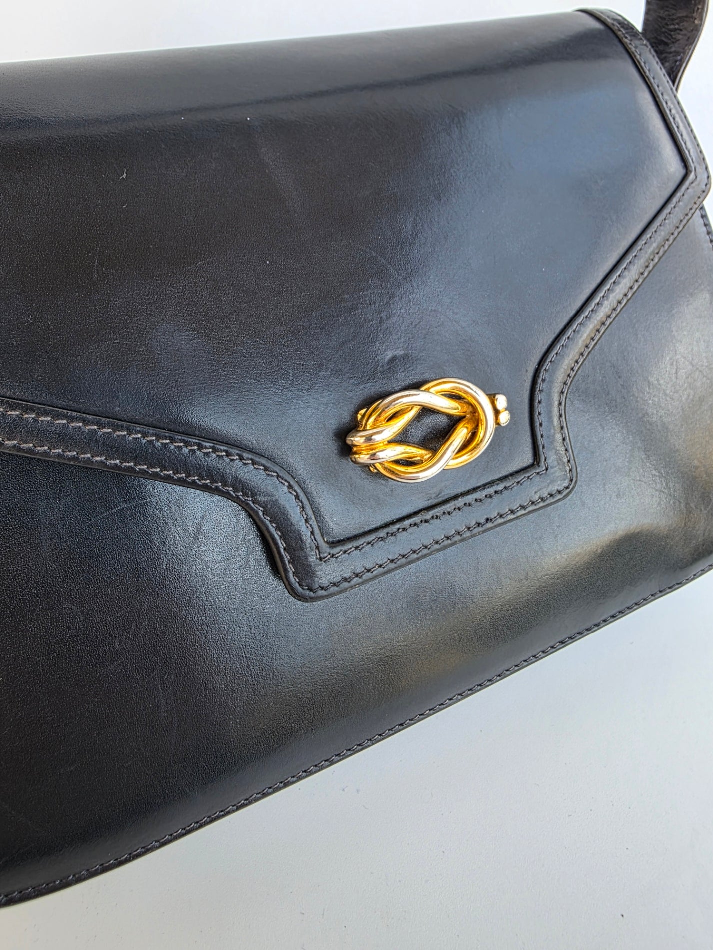 Borsa Gucci vintage anni 80 in pelle blu navy chiusura nodo nautico