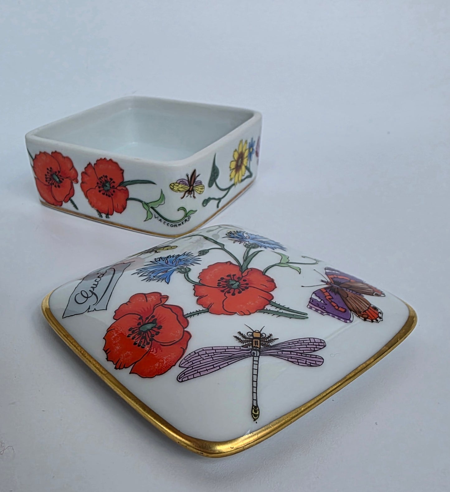 Scatola Portaoggetti Gucci Flora in Porcellana di Limoges anni '80