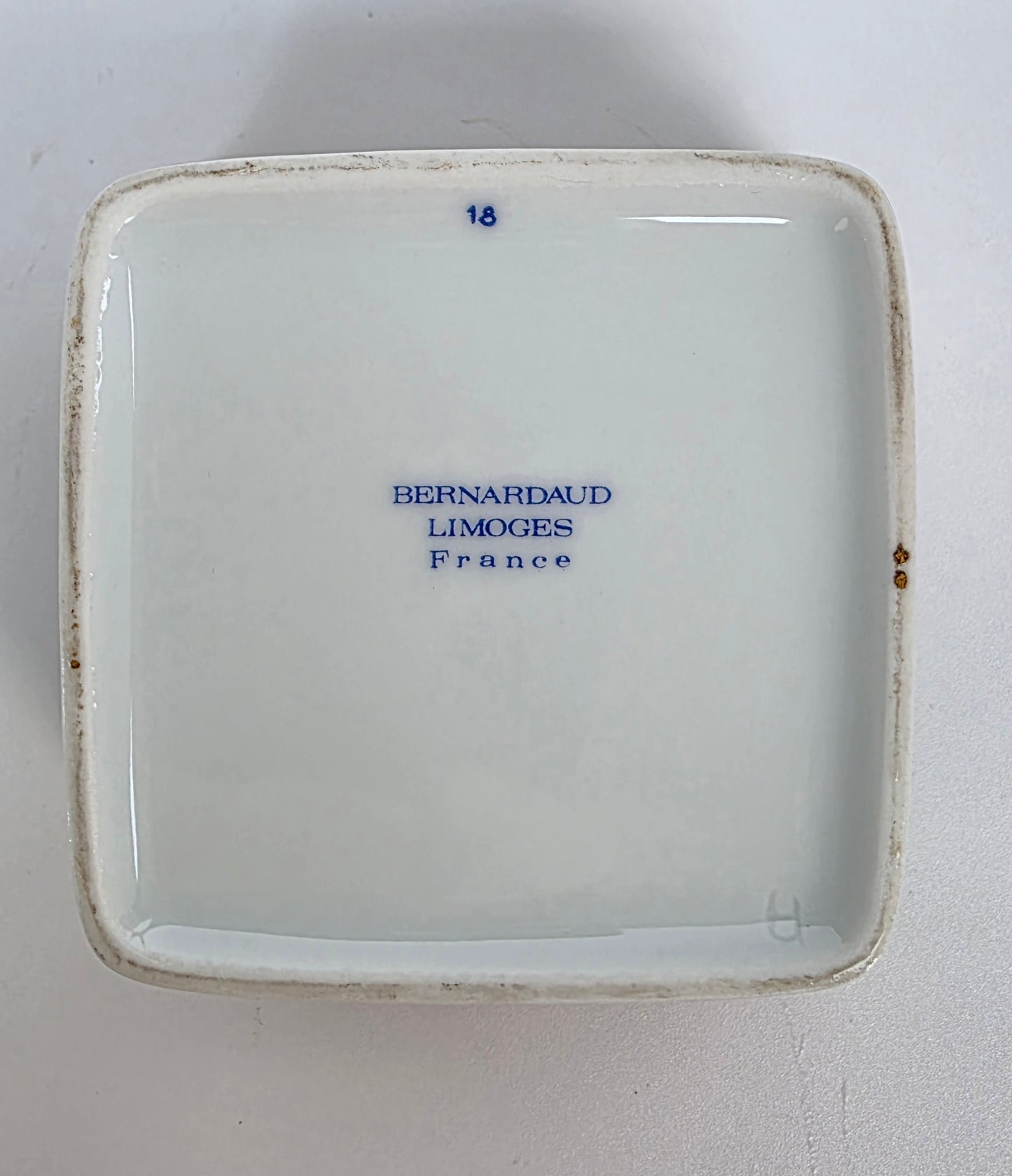 Scatola Portaoggetti Gucci Flora in Porcellana di Limoges anni '80