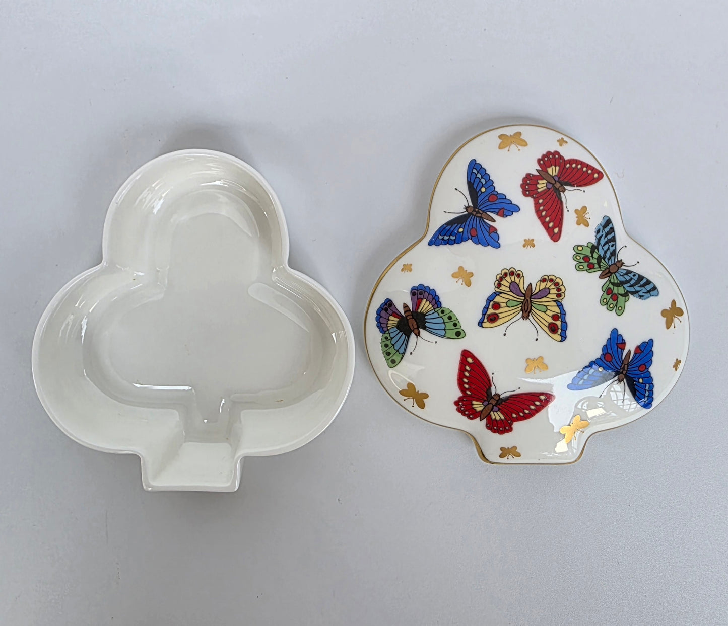 Scatola Gucci a forma di seme di Fiori in porcellana inglese, anni '70-'80