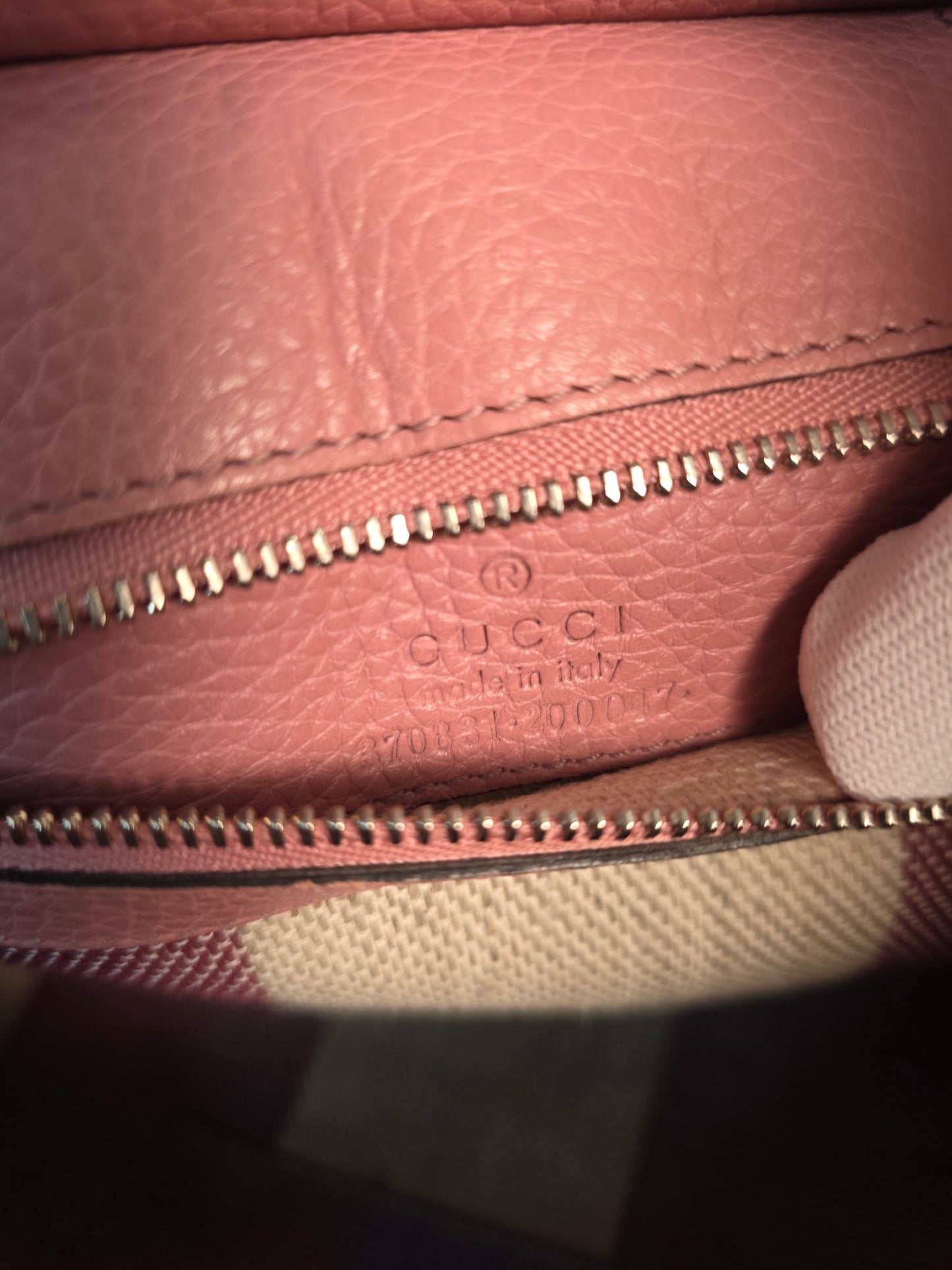 Borsa Gucci Bamboo Daily in pelle rosa