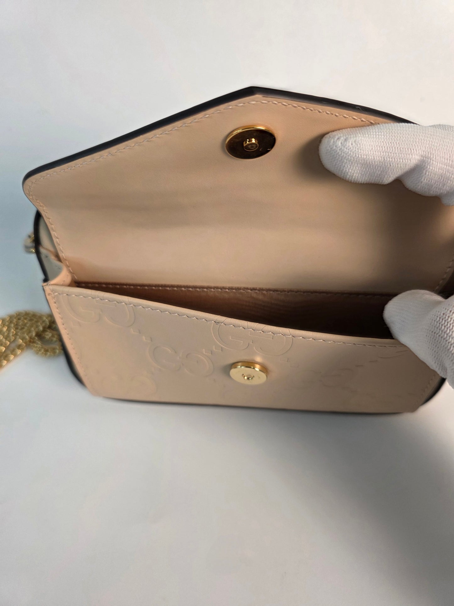 Gucci mini bag GG Matelassè in pelle beige