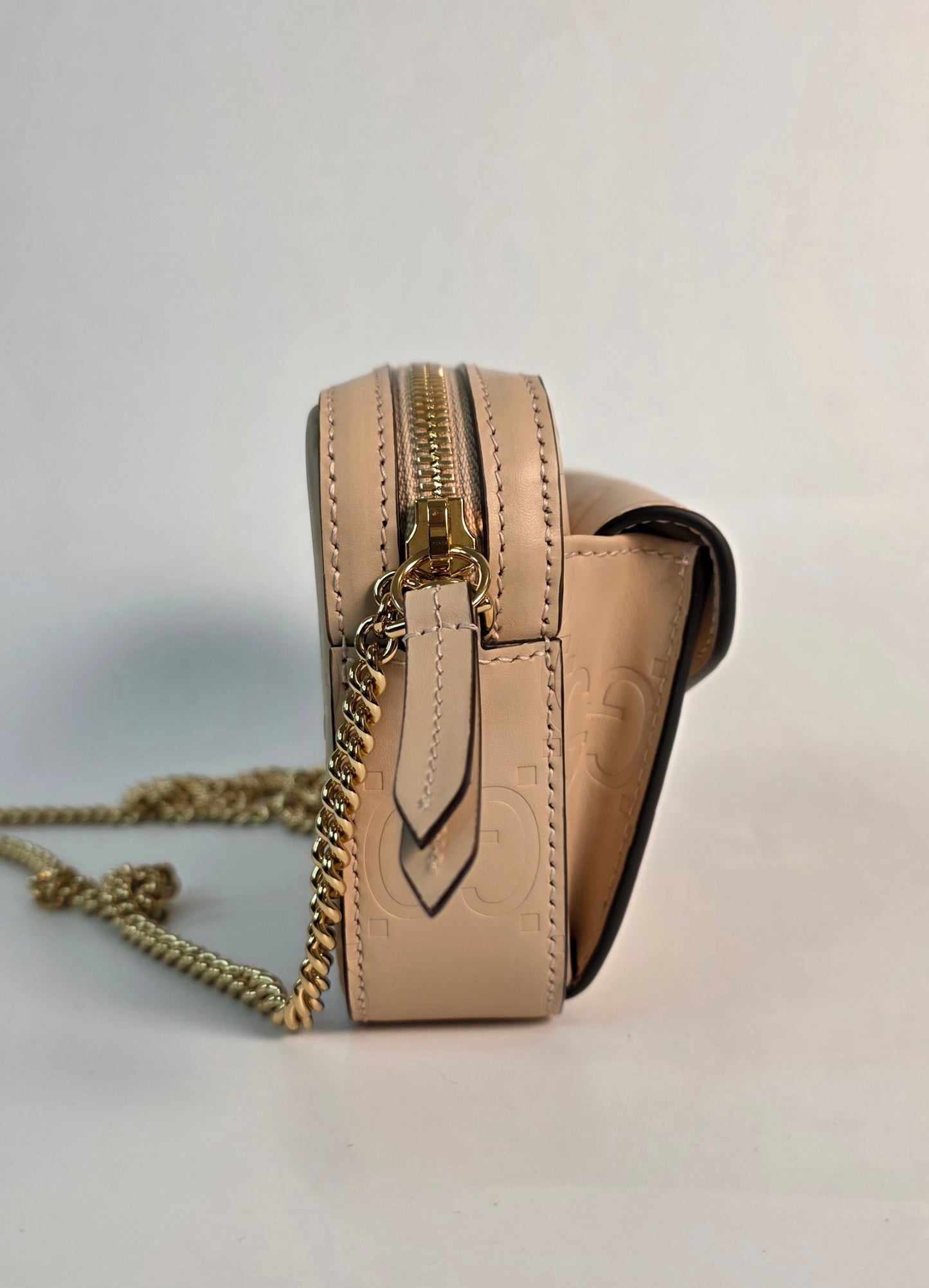 Gucci mini bag GG Matelassè in pelle beige