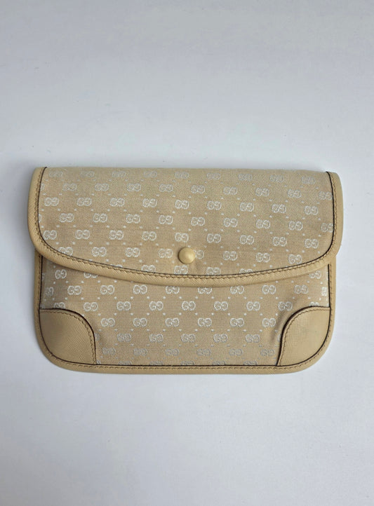 Mini pochette Gucci vintage in micro GG monogram e pelle beige, anni '90