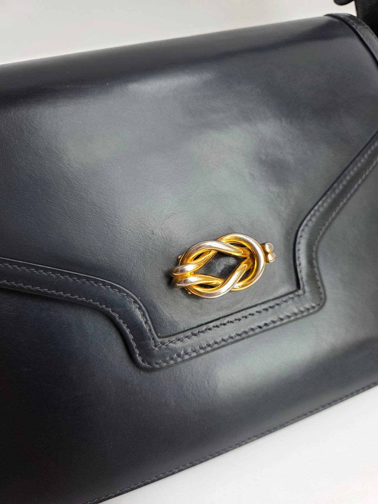 Borsa Gucci vintage anni 80 in pelle blu navy chiusura nodo nautico