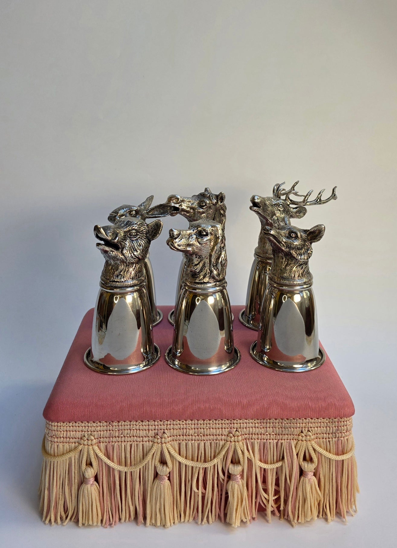 Set 6 Calici Gucci Vintage Anni ‘70, Stirrup Cups "Teste di Animali" in metallo argentato