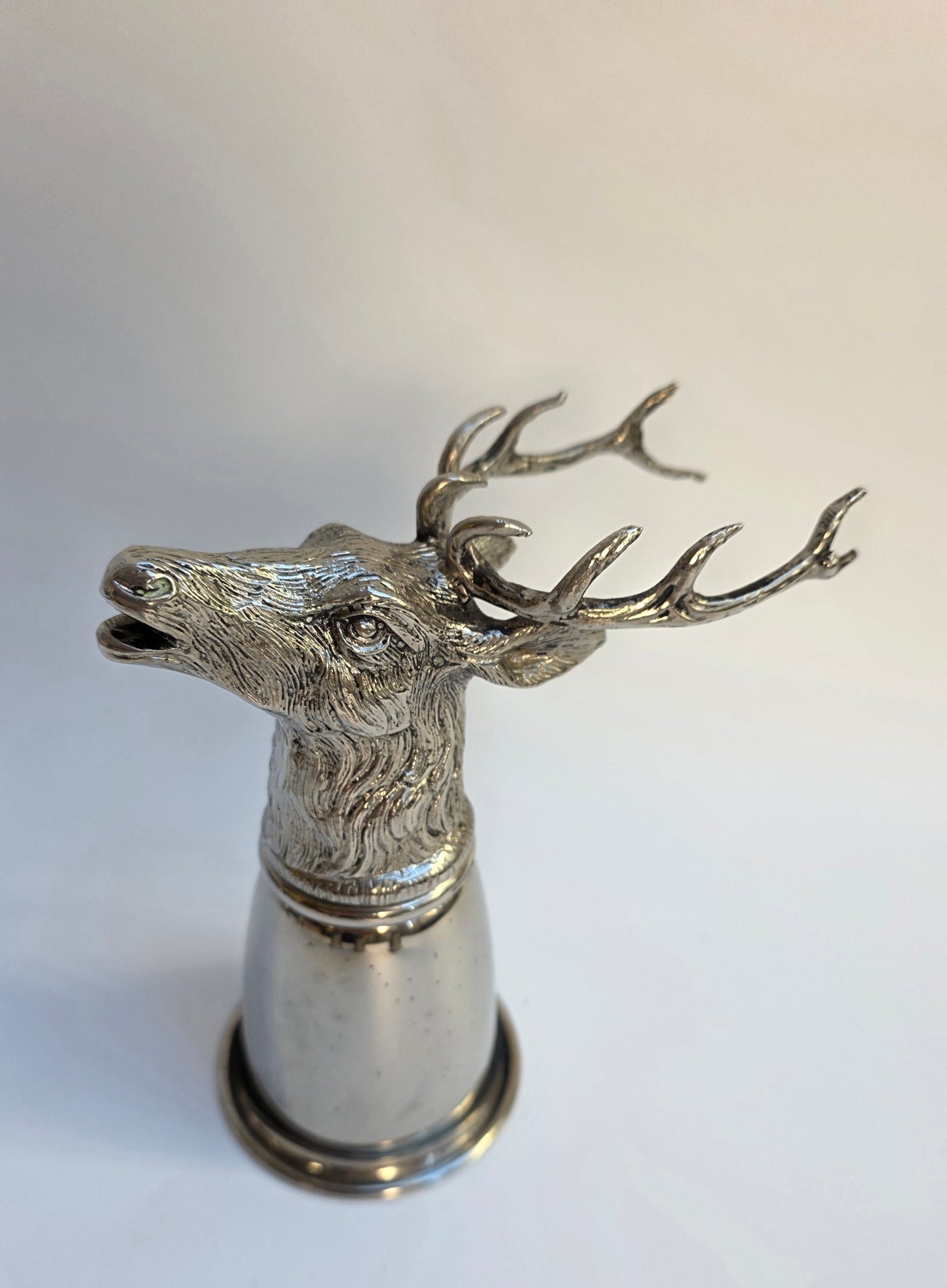 Set 6 Calici Gucci Vintage Anni ‘70, Stirrup Cups "Teste di Animali" in metallo argentato