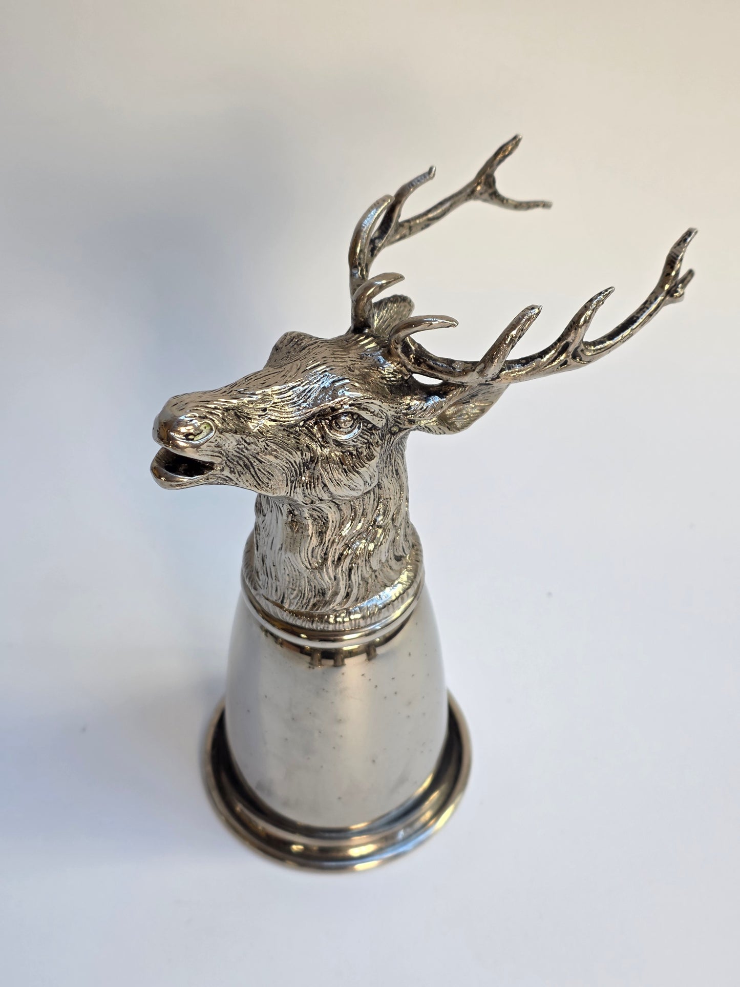 Set 6 Calici Gucci Vintage Anni ‘70, Stirrup Cups "Teste di Animali" in metallo argentato