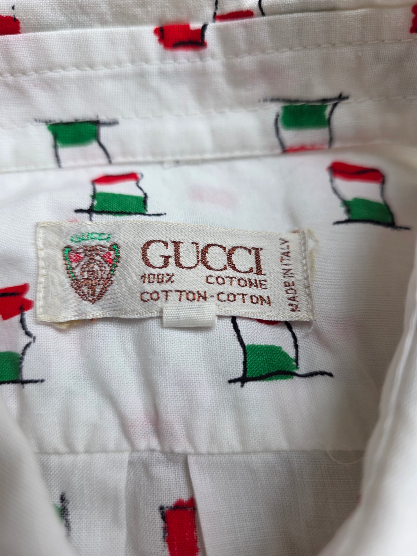 Camicia da uomo Gucci vintage "Bandiere italiane", anni '80