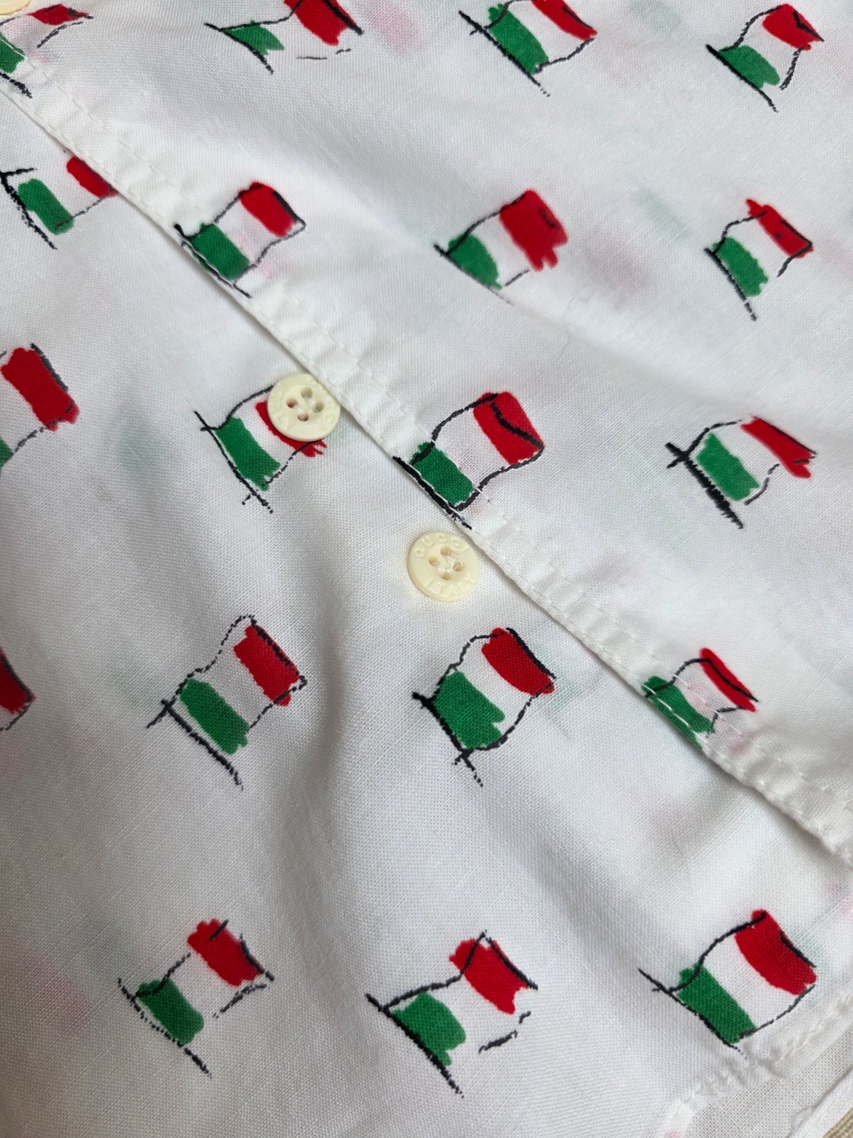 Camicia da uomo Gucci vintage "Bandiere italiane", anni '80