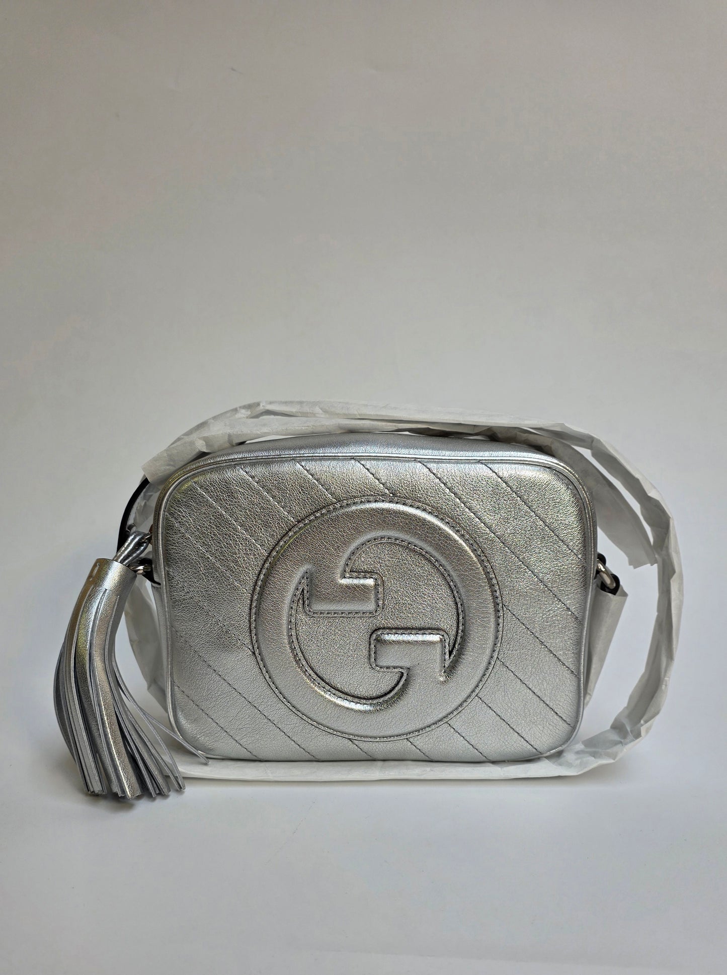 Borsa a tracolla Gucci Blondie colore argentato