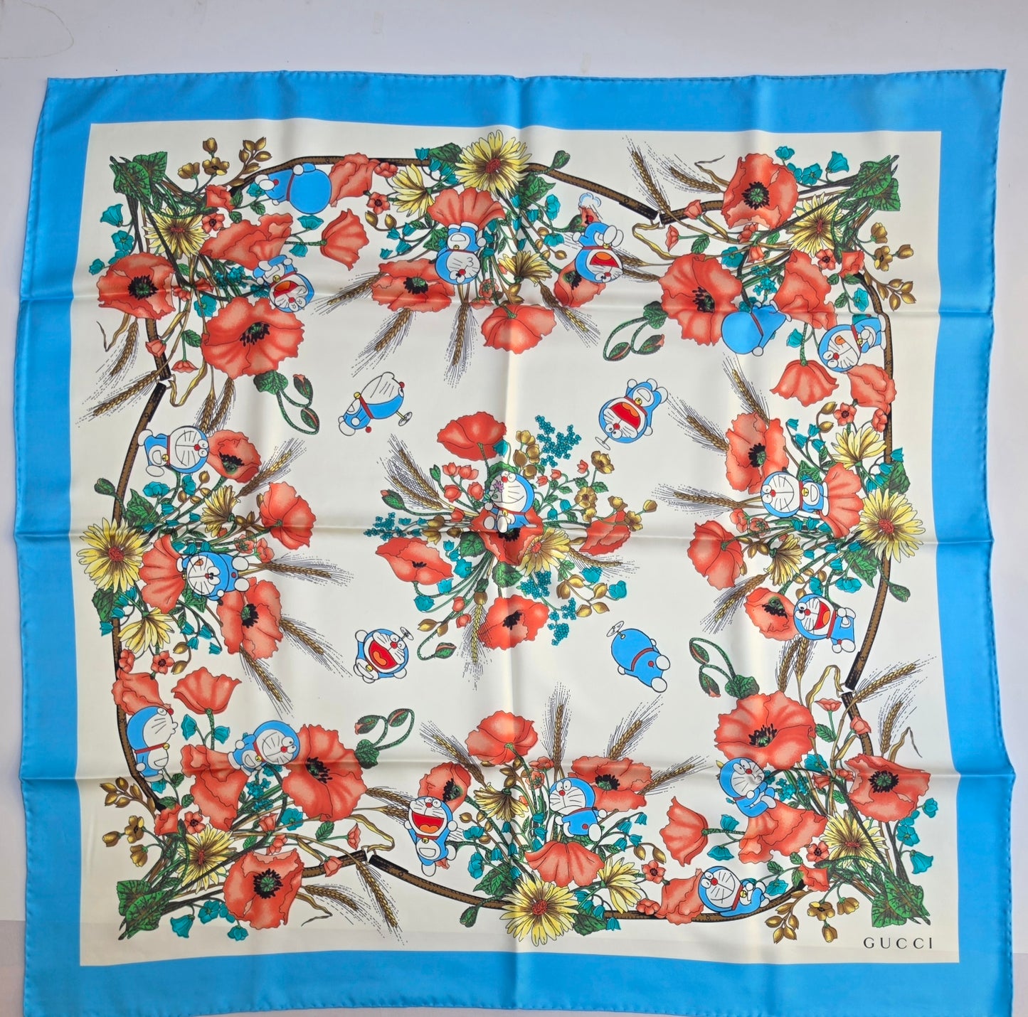 Foulard Gucci Doraemon, collezione 2021