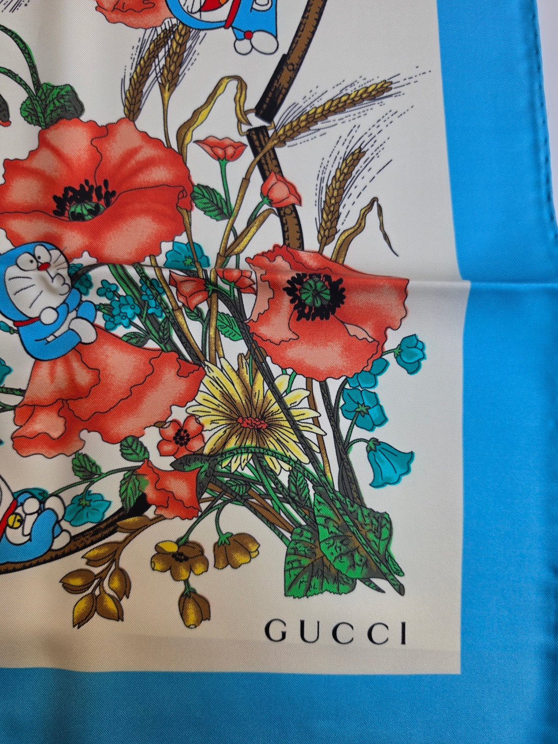 Foulard Gucci Doraemon, collezione 2021