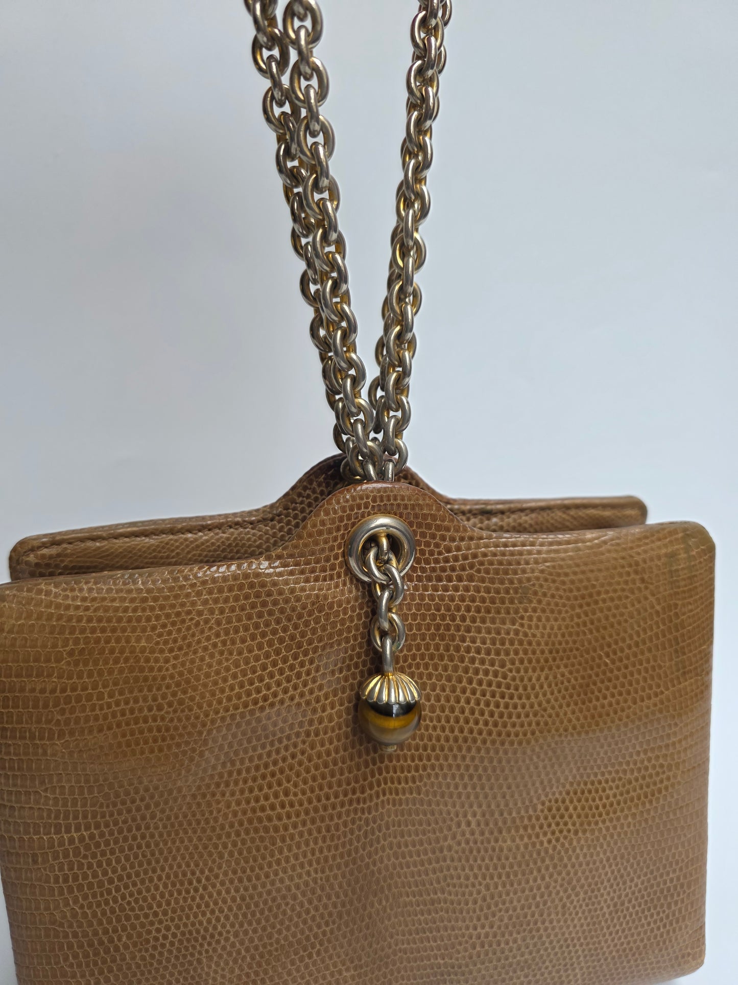 Borsa da sera Gucci vintage in pelle di lucertola con dettaglio Occhio di Tigre, anni '60