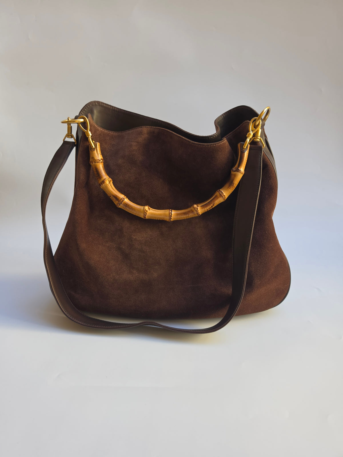 Borsa Gucci Bamboo Top Handle in camoscio testa di moro, anni '90