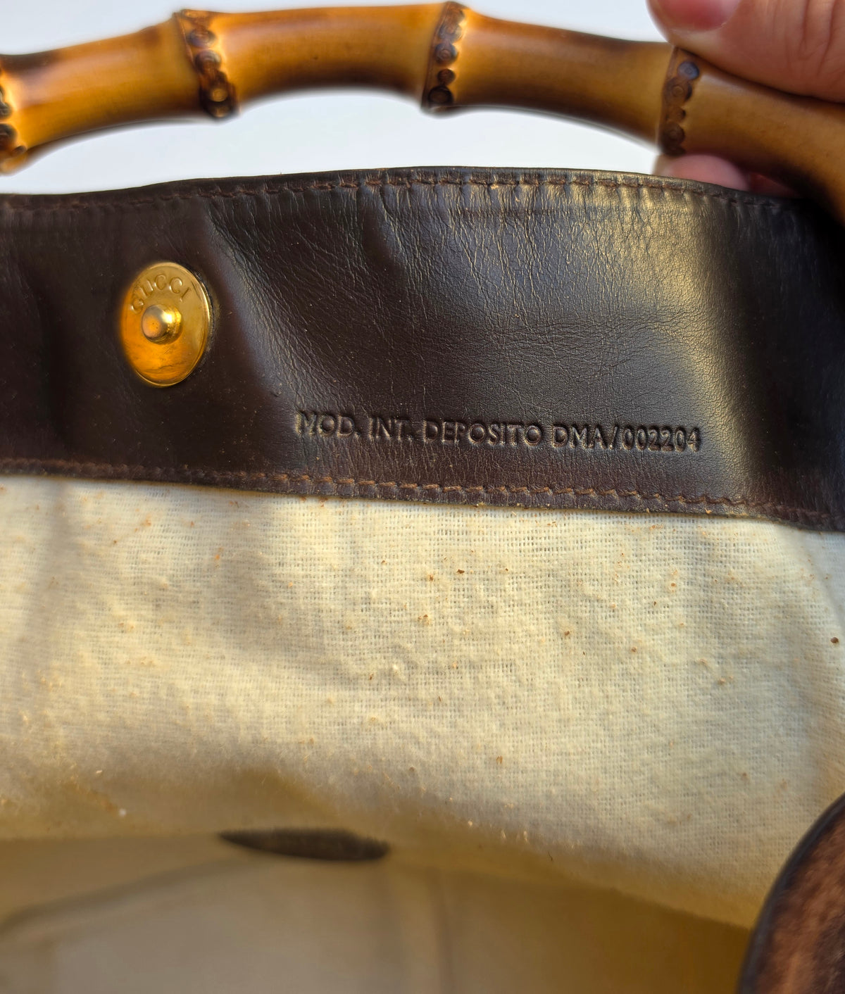 Borsa Gucci Bamboo Top Handle in camoscio testa di moro, anni '90