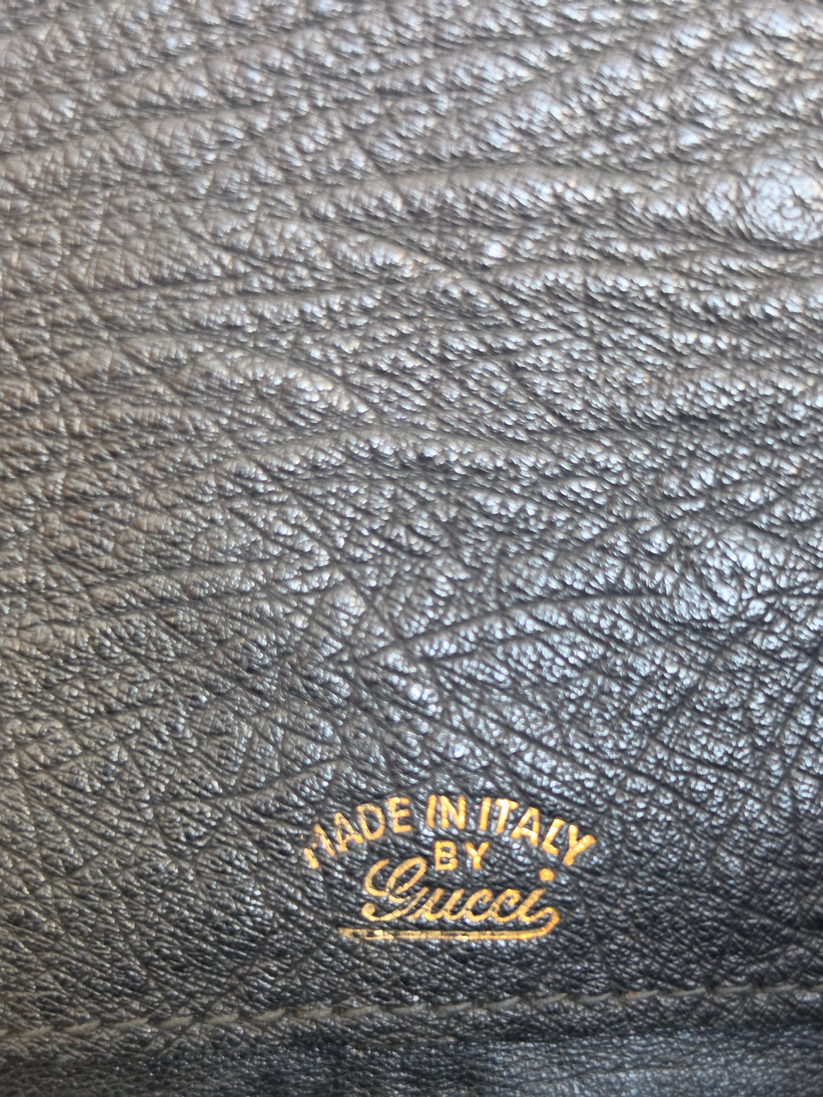 Borsa a spalla Gucci vintage in pelle di struzzo nera, anni '70